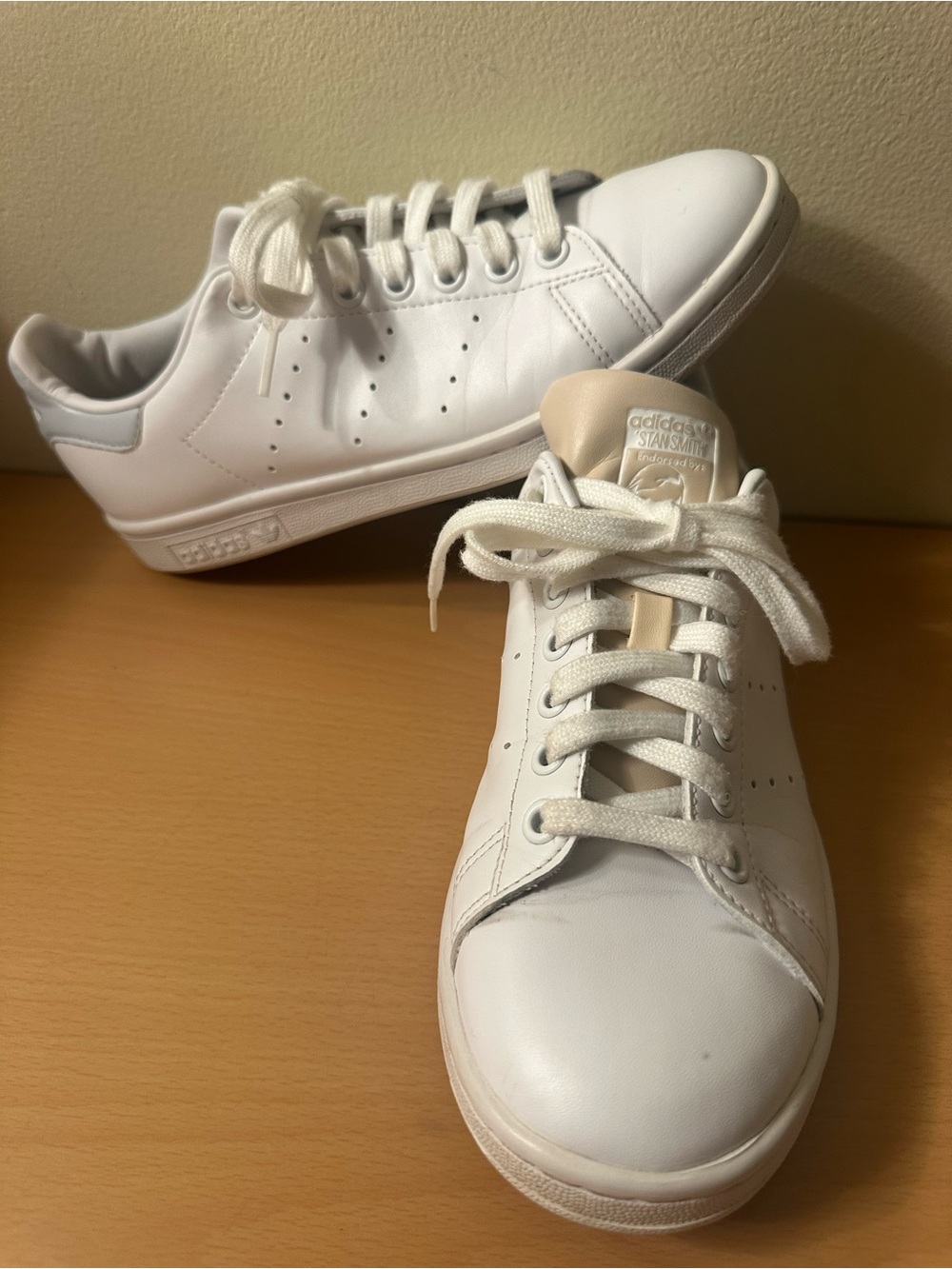 Adidas Stan Smith White Ivory Blue Women’s Shoes Size 7.5